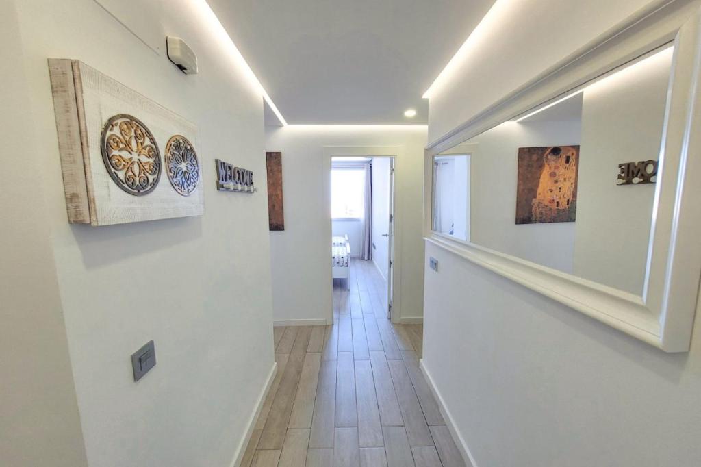 Ocean Garden Sunset Apartment - heated swimming pool Free WIFI photo