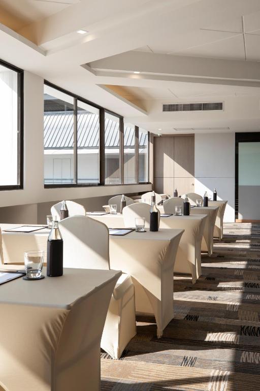 Tárgyalóterem/bálterem