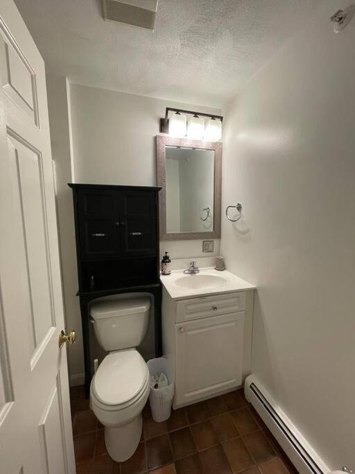 Cozy condo with all perks & parking close to Encore Casino photo