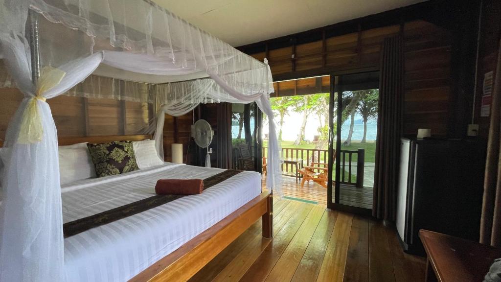 Bungalou amb Ventilador