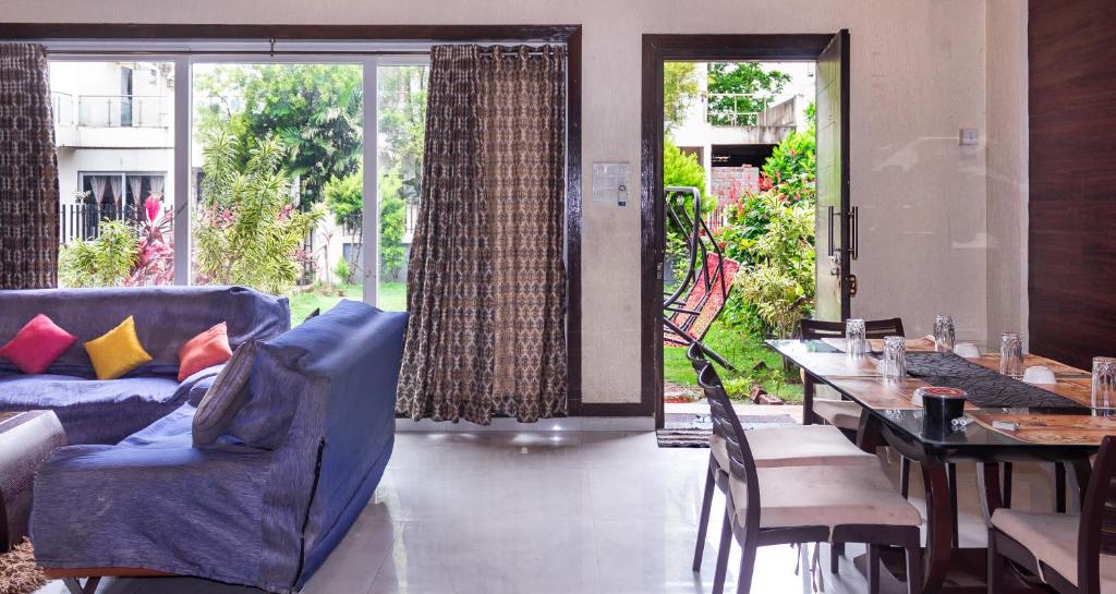 Casa di Fortuna 3BHK Private Pool Villa - Lakhani Estates photo