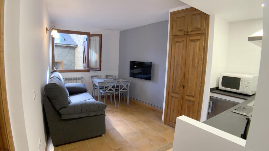 C12 - Apartamento Casa Llorgodo 3 - Villmor - 5