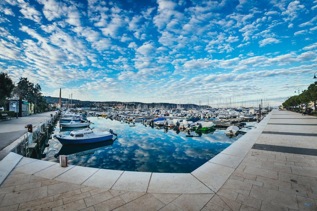 Apartment Izola Sukalo photo