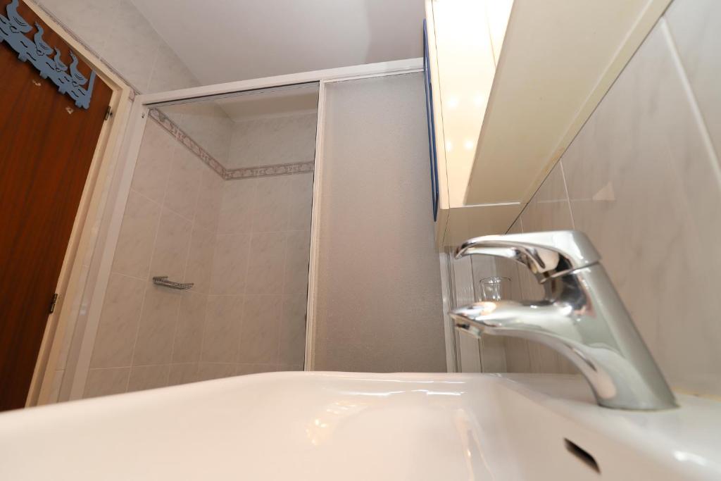DIFFERENTFLATS Rits - 4