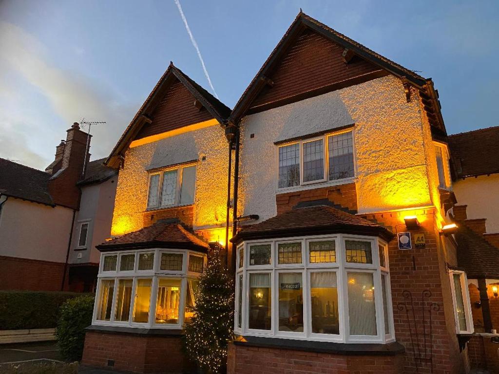 Chester House Guest House photo