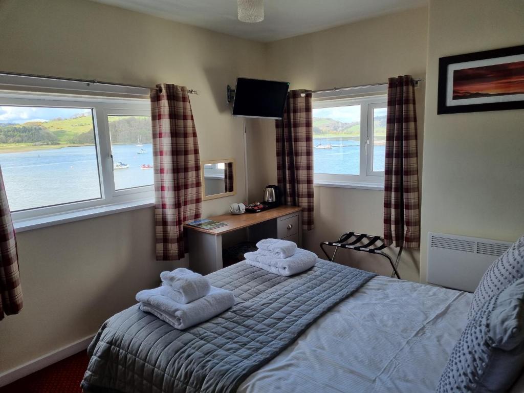 The Anchor Hotel photo
