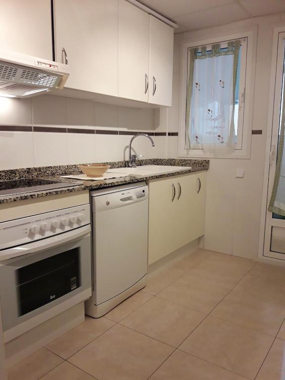 Bright Apartment in Calpe 100m² with Sea View & Pool - 5