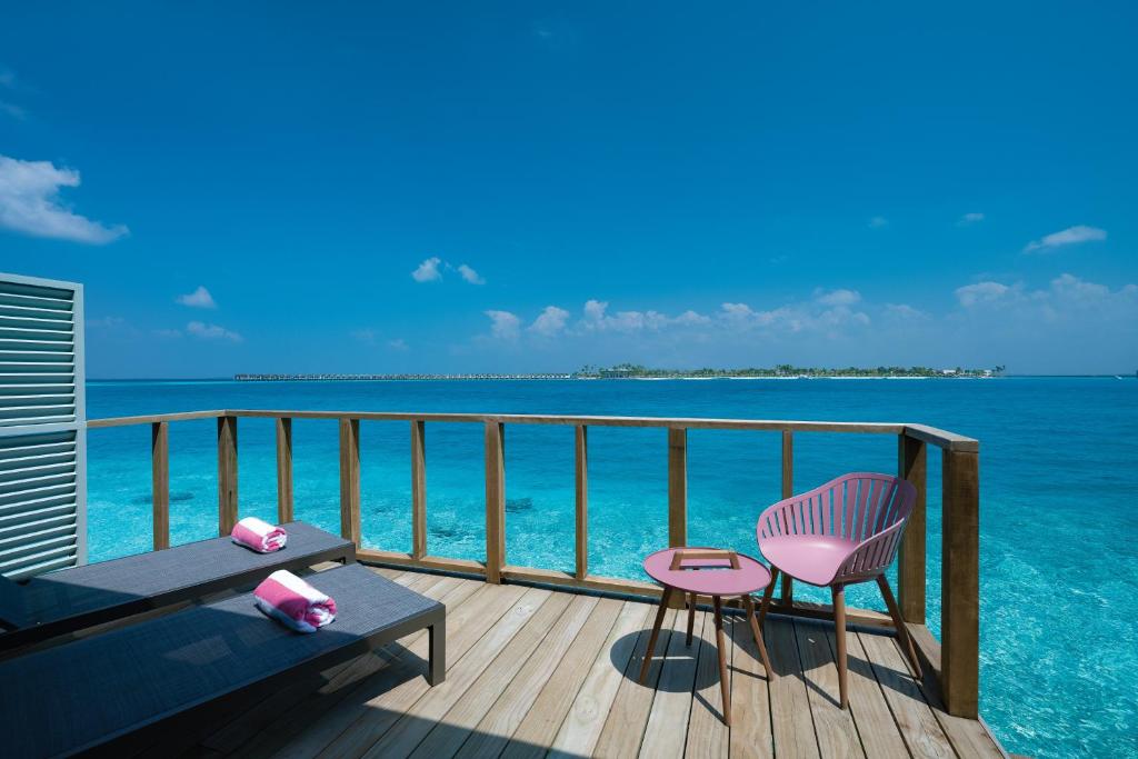 OBLU SELECT Lobigili - Premium All-Inclusive with Free Transfers — Hotel rooms in Kaafu Atoll, Kaafu