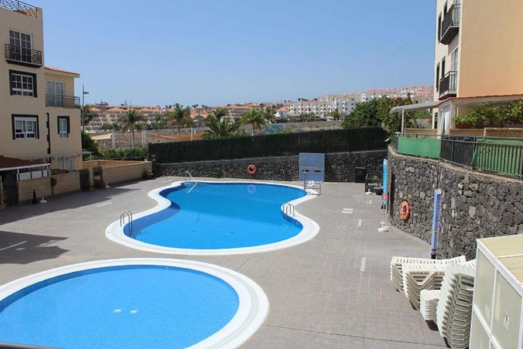 1314 FABULOUS 2 BEDROOM Accommodation ROOF TERRACE - 2