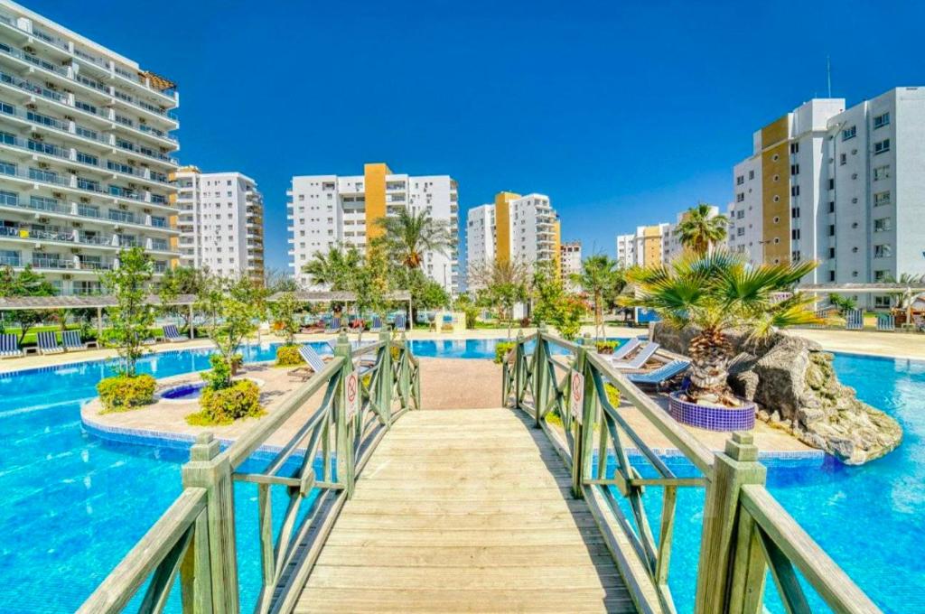 Marius Pool Apartments in Caesar Resort & SPA in in in Perivolia tou