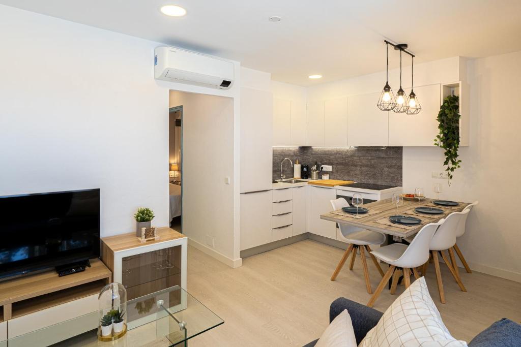 Preciosos Apartamentos Reformados en Son Bou - 3