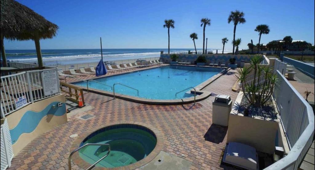 Fountain Beach Resort Studios, Daytona Beach