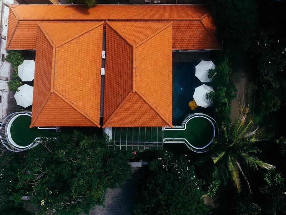Beachfront 3Br Pool Villas La Plancha Seminyak 3 photo