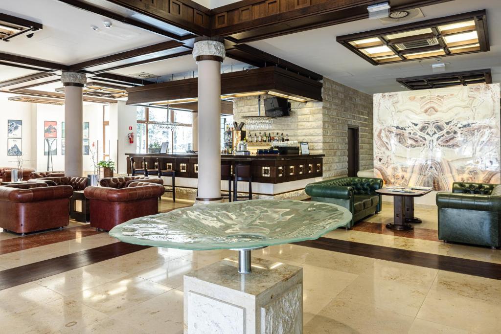 Hotel Crocus photo