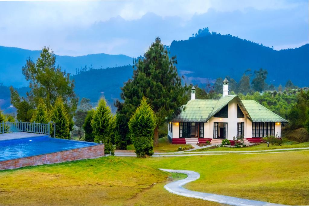 Southern Panorama Campnoel Munnar photo