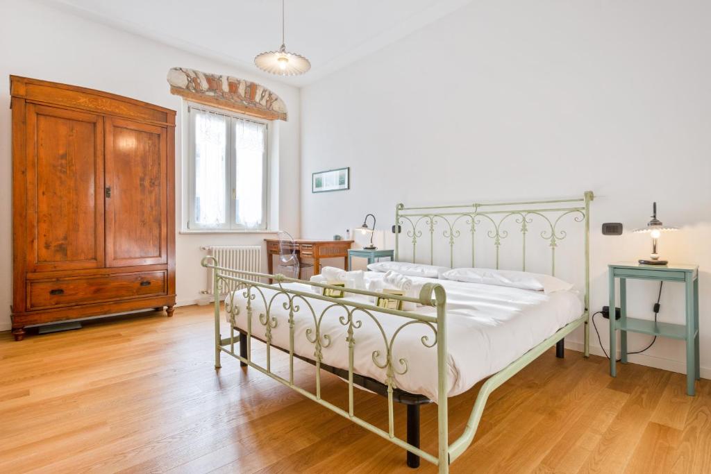 San Vitale Elegant Flat - 2