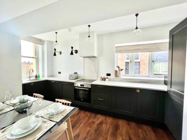 Redland Suites - Apartment 5, Bristol