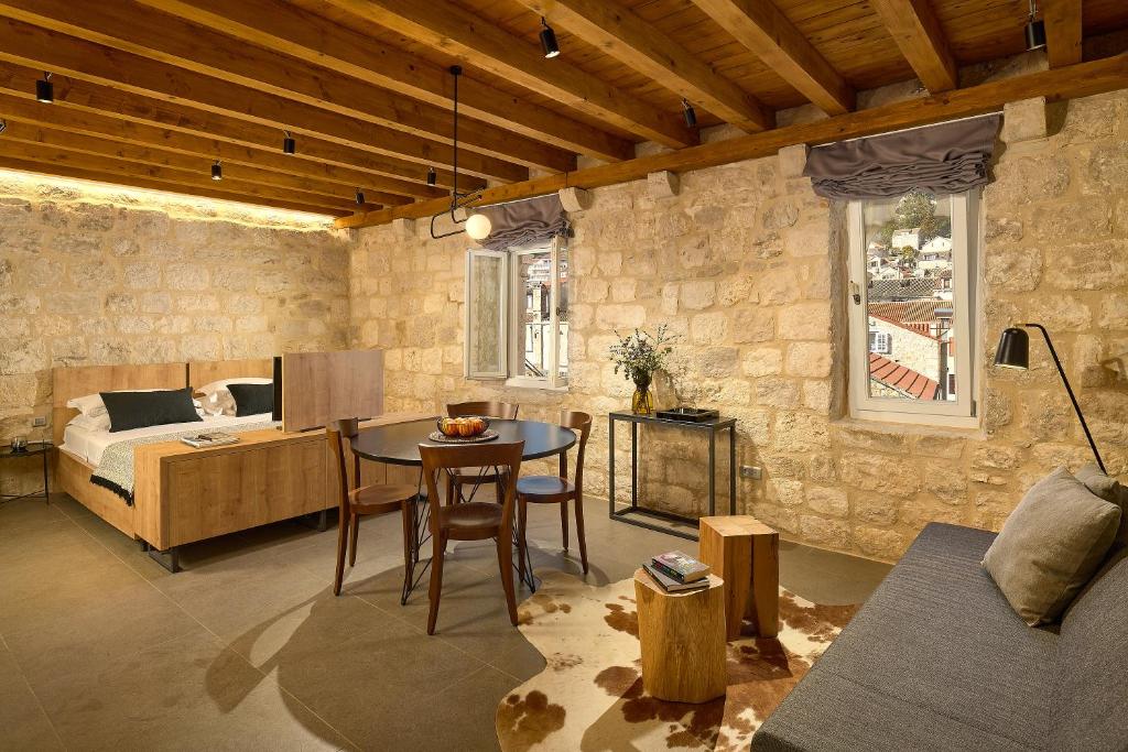 History Hvar Design Heritage Suites 전경