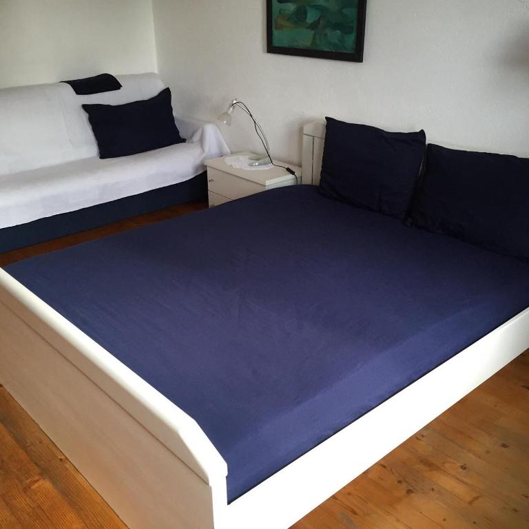 HOSTEL EMI photo
