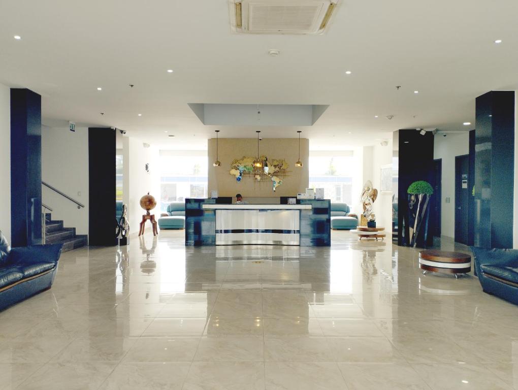 Hotel Royal Elim International photo