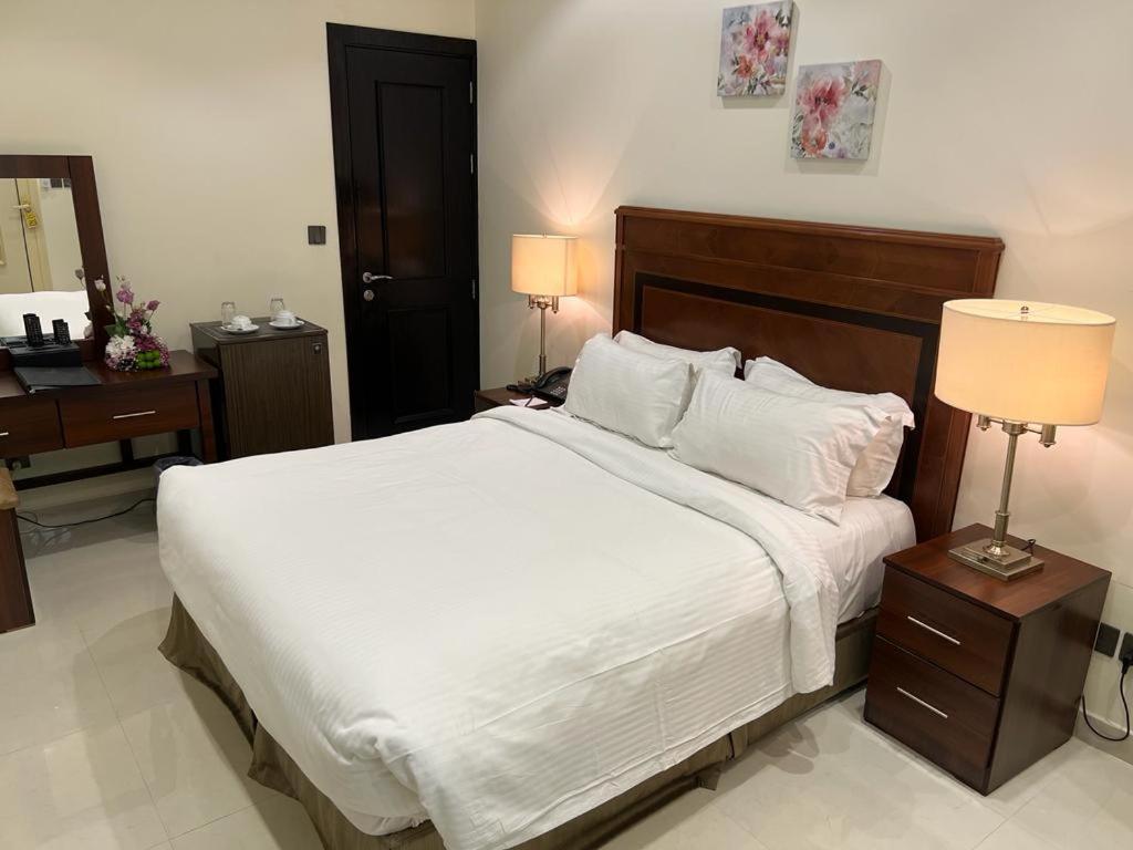 Al Gosaibi Hotel photo