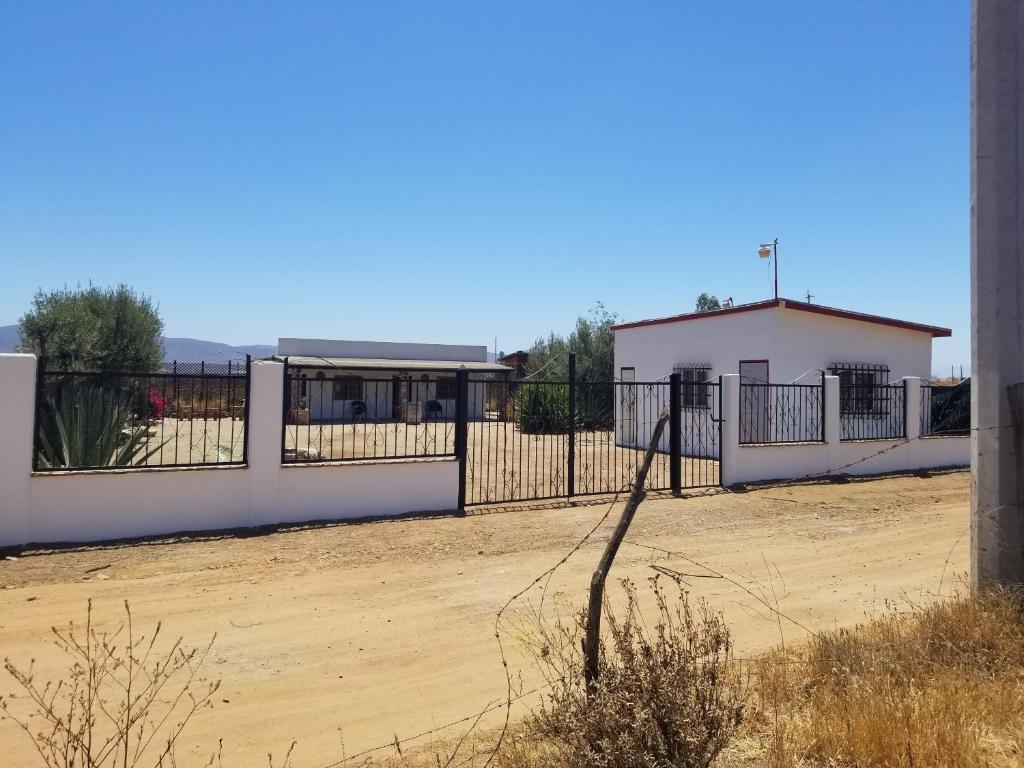 Cabañas Los Laureles Ruta del vino bc - 1