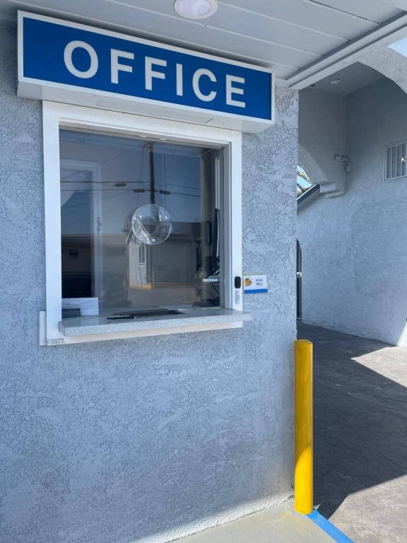La Palma Motel, South Gate - Los Angeles photo