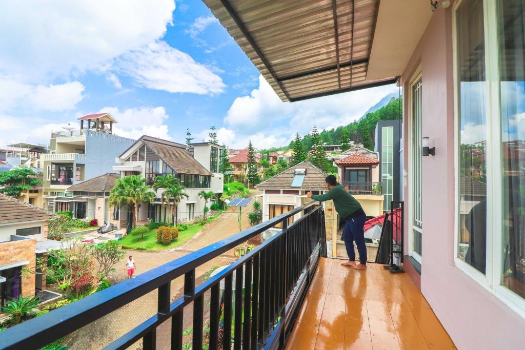 Villa Kayu Manis Mountain View by Masterpiece Villa