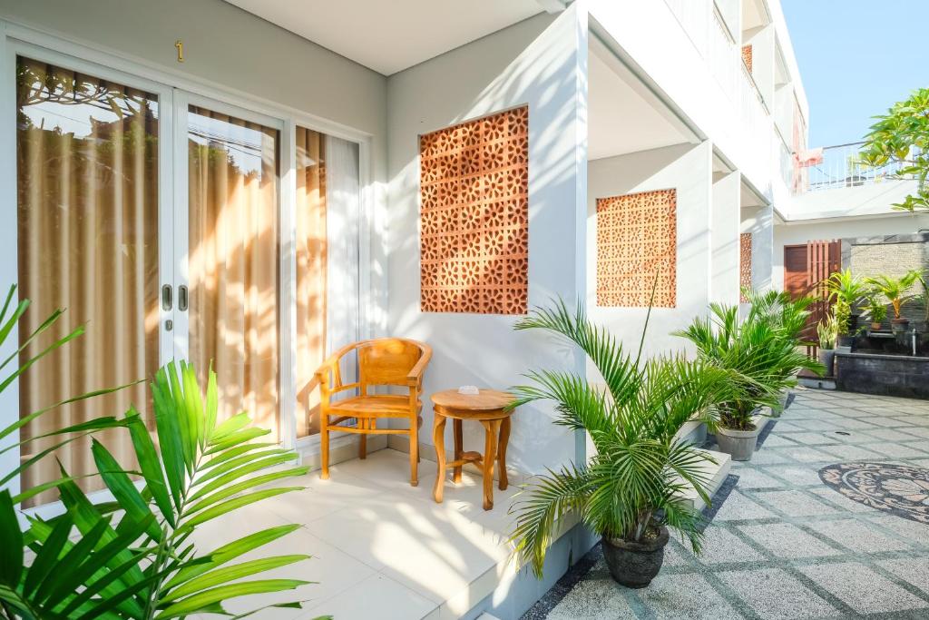 Dharma Guest House Seminyak RedPartner photo