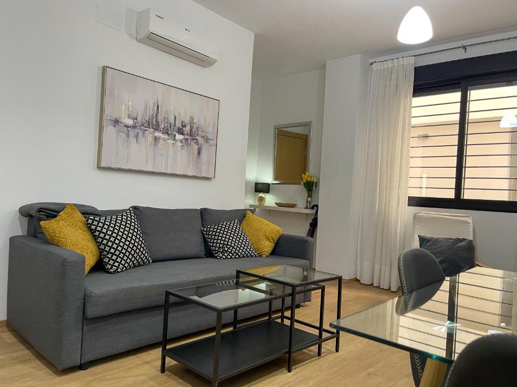 Quiet Apartment in the Heart of Malaga POOL & FREE PARKING - 2