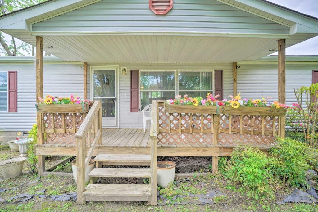 1. Quaint R..