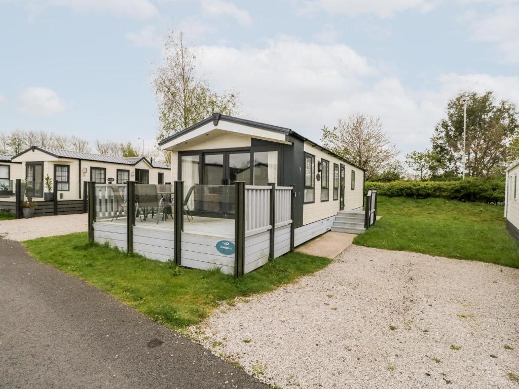 Number 10, Carnforth