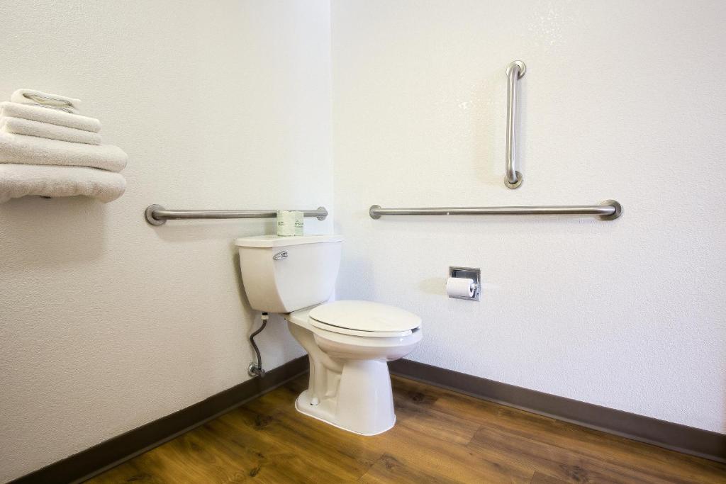 Motel 6-East Brunswick, NJ photo