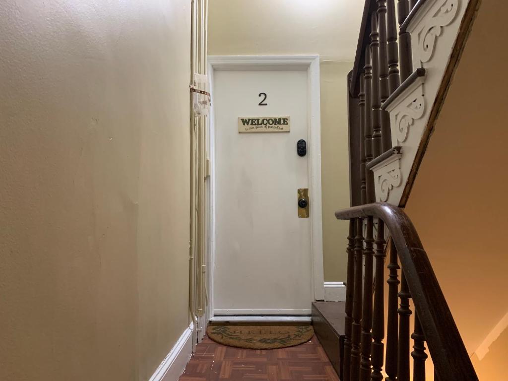 Stylish 2BD/1BA apartment located in Federal Hill photo