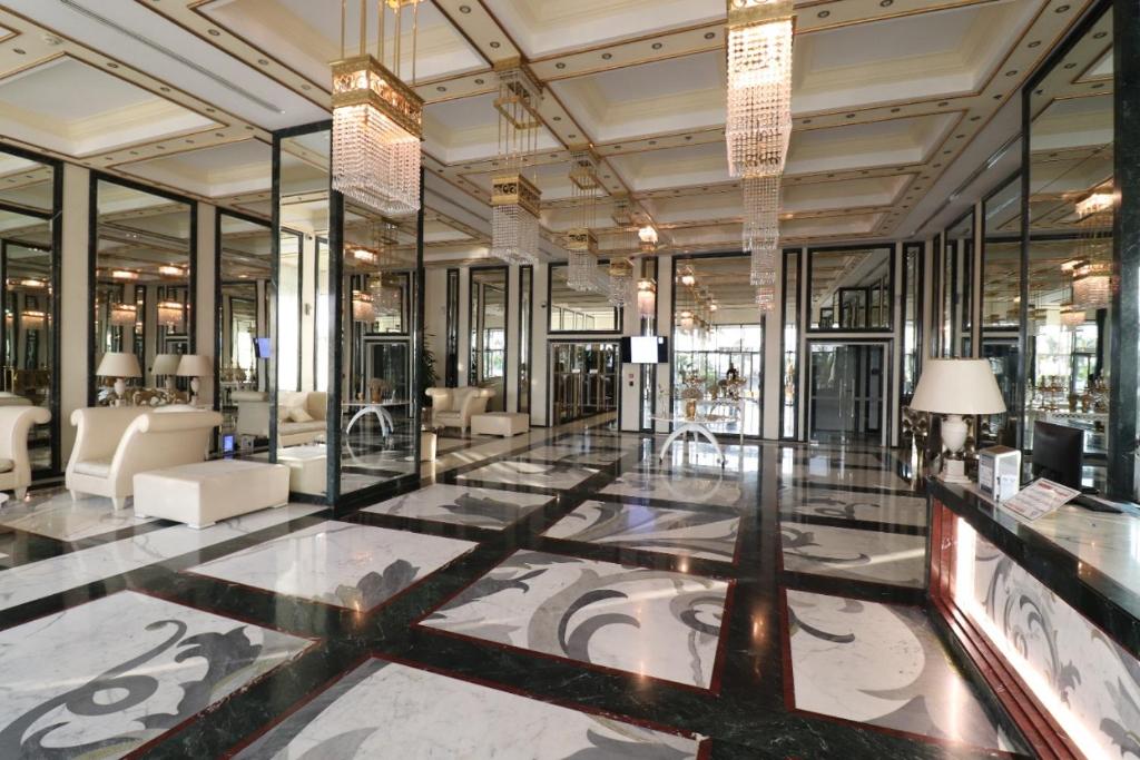 Damac Al Jawharah Tower Apartments photo