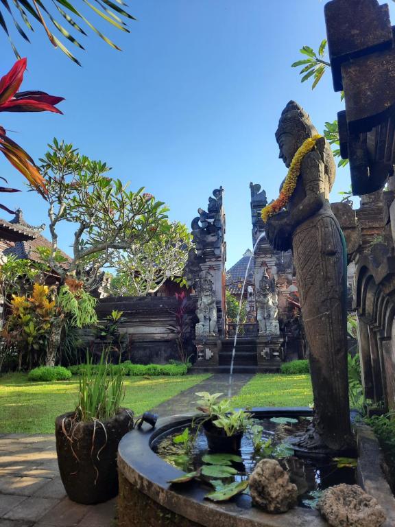 Sahadewa House — Hotel in Bali