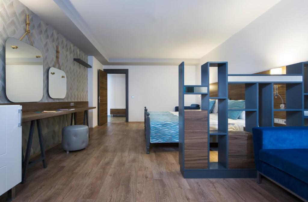 Eftalia Ocean — Hotel rooms in Turkler