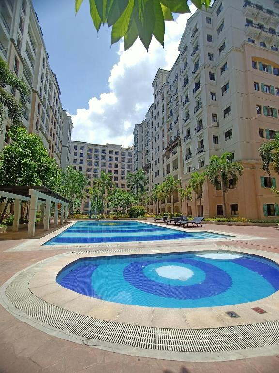 Taj's Condotel — Hotel in Manila