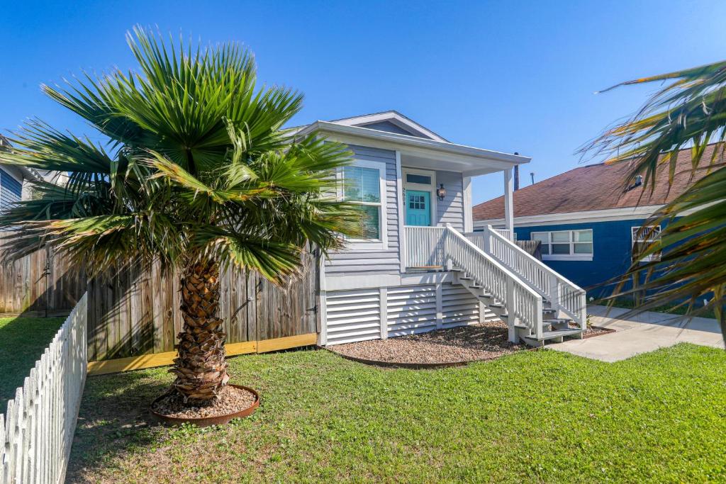 The Breezy Bungalow photo