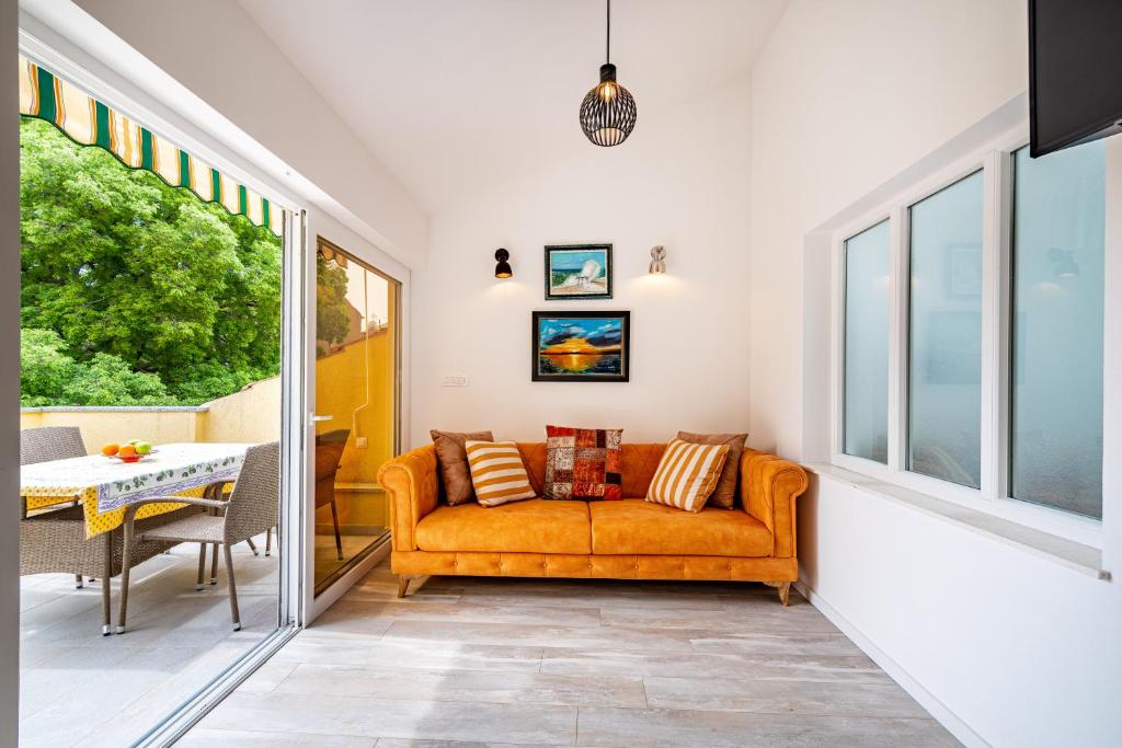 IDA ARTS APARTMENTS photo