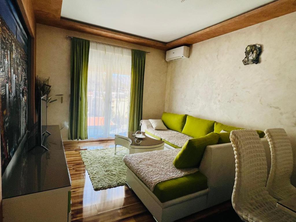 Apartment Zevs 2, Budva
