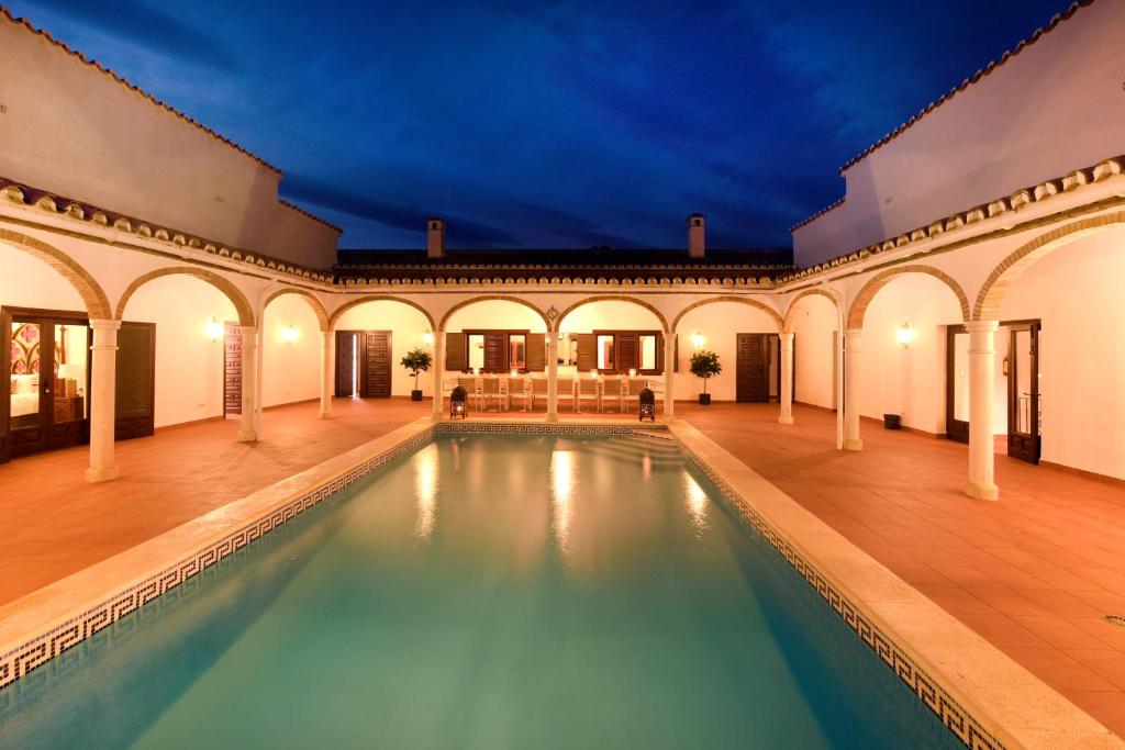 La Roca Rara - 8 Bedroom Villa - 3