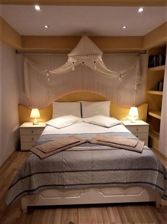 Traditional Skiathos House — Hotel in Skiathos Island