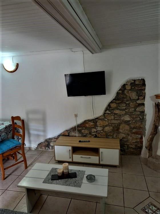 Traditional Skiathos House photo