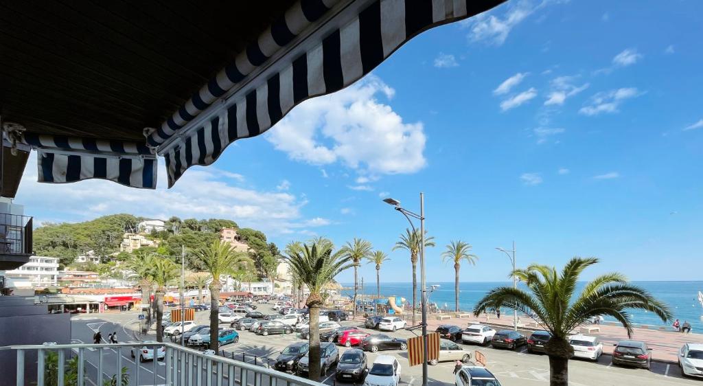 Happy LLoret - 5
