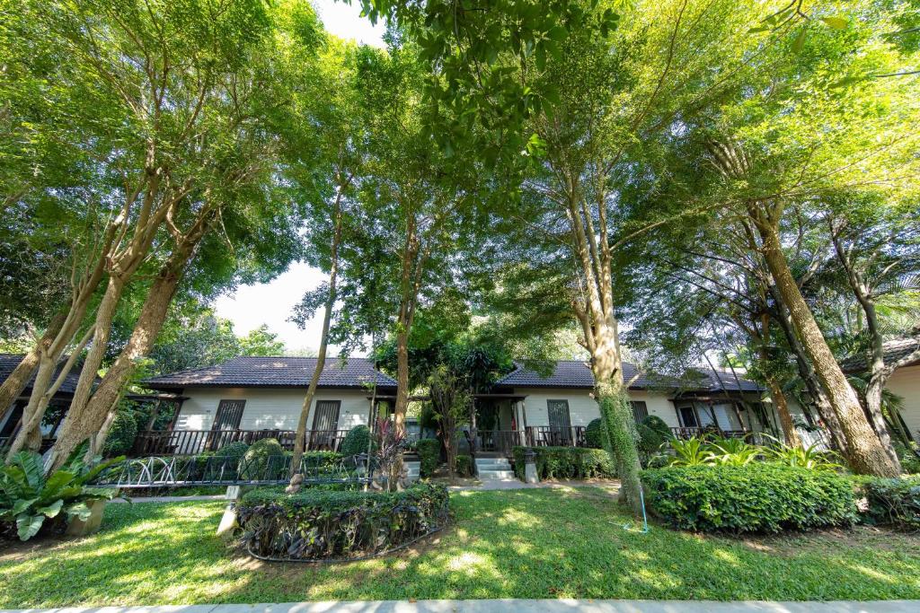 Facilities, River Kwai Bridge Resort in Kanchanaburi