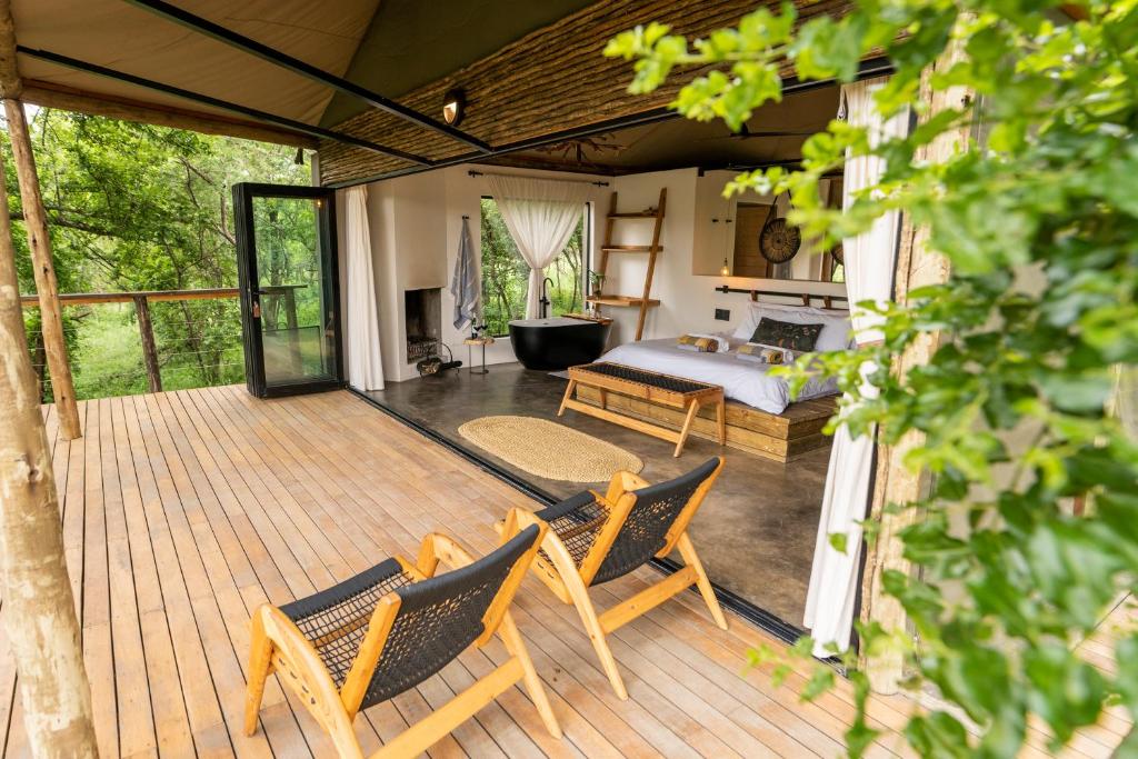 Sasi Bush Lodge Luxury Tented Camp photo