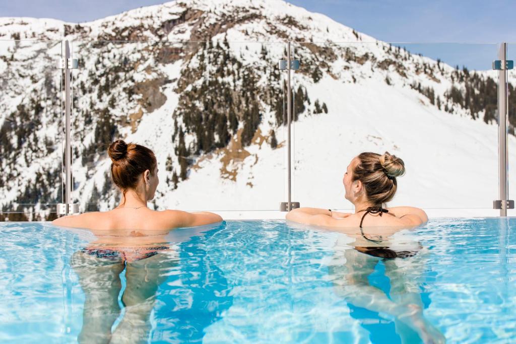 スイミングプール