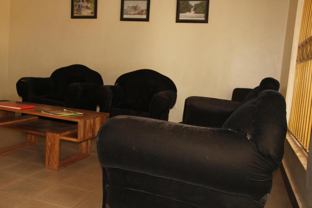 Motel Tuku Masindi photo