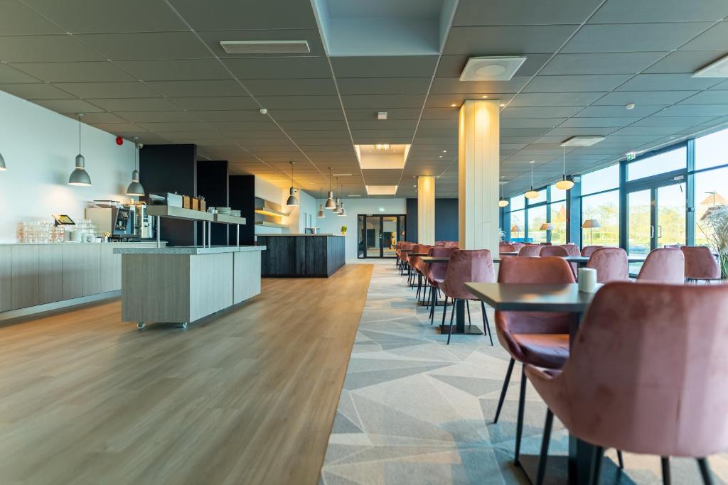 Restaurant, Meri Seaside Hotel & SPA in Kuressaare